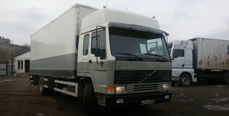 Грузовик Volvo FL7